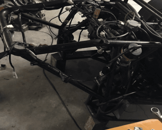 3りんトライクスイングアーム加工